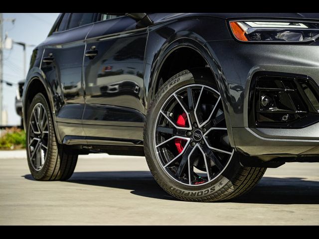 2025 Audi SQ5 Premium Plus