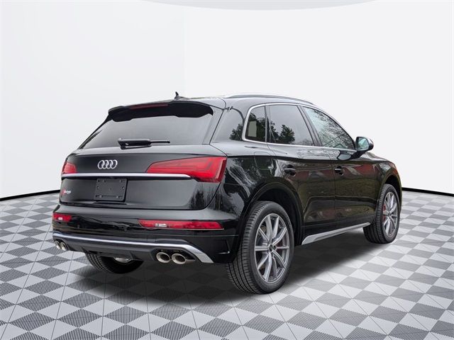 2025 Audi SQ5 Premium Plus