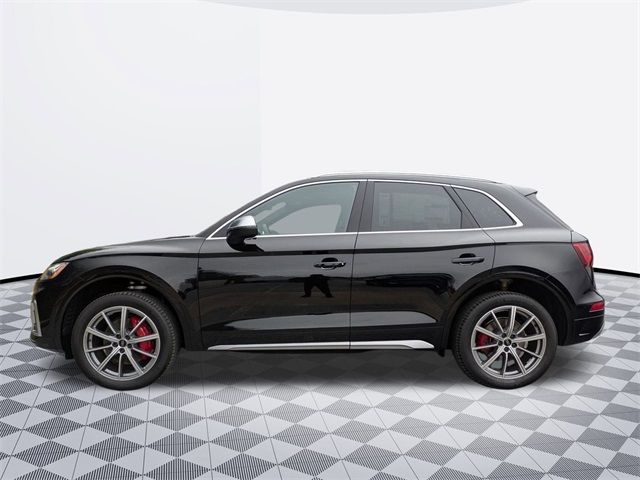 2025 Audi SQ5 Premium Plus