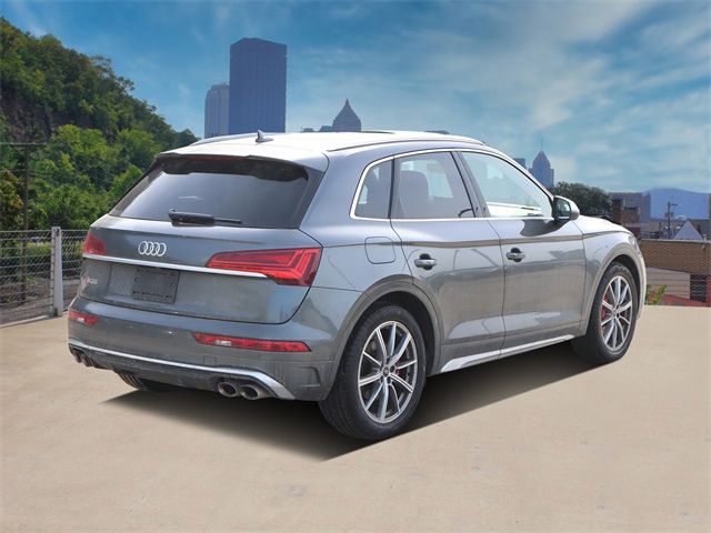 2025 Audi SQ5 Premium Plus