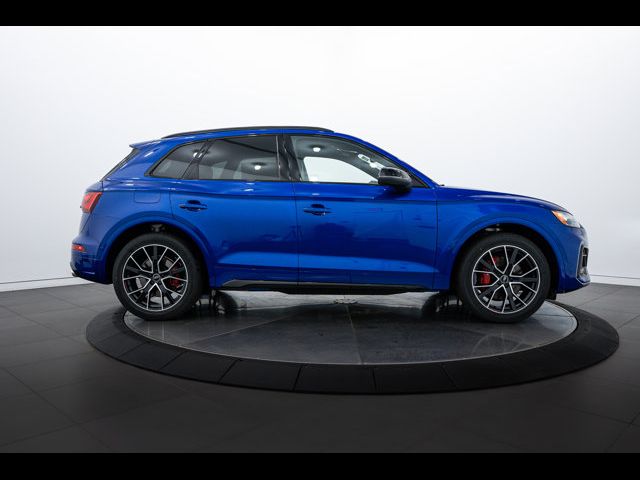 2025 Audi SQ5 Premium Plus