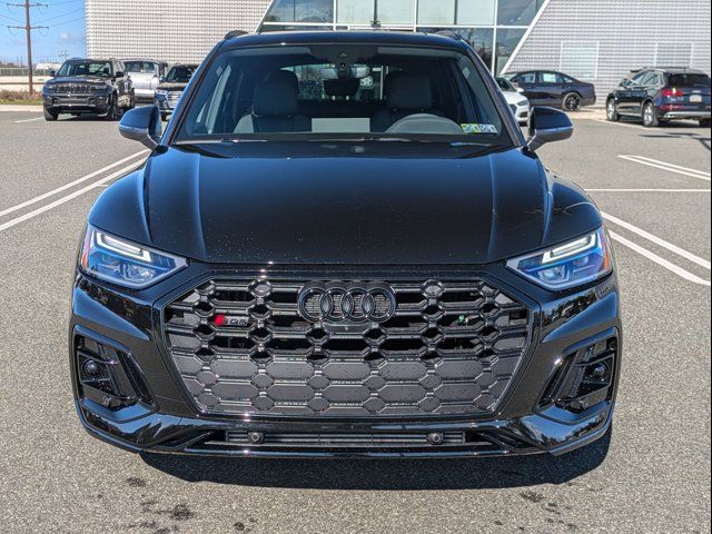 2025 Audi SQ5 Premium Plus