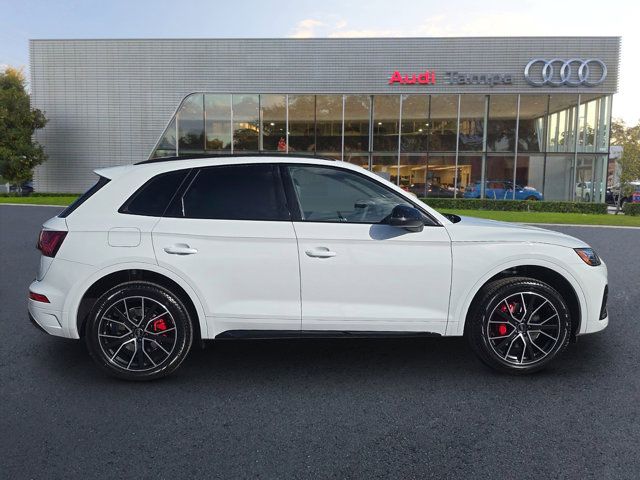 2025 Audi SQ5 Premium Plus