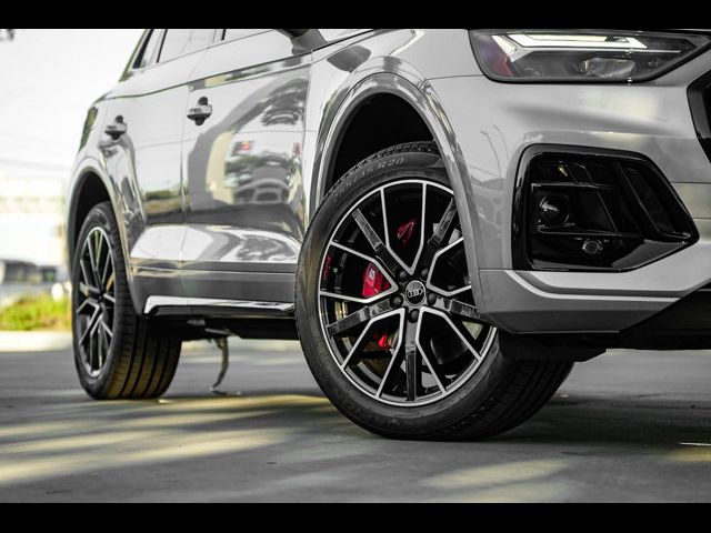 2025 Audi SQ5 Premium Plus