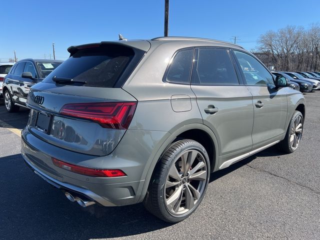 2025 Audi SQ5 Premium Plus