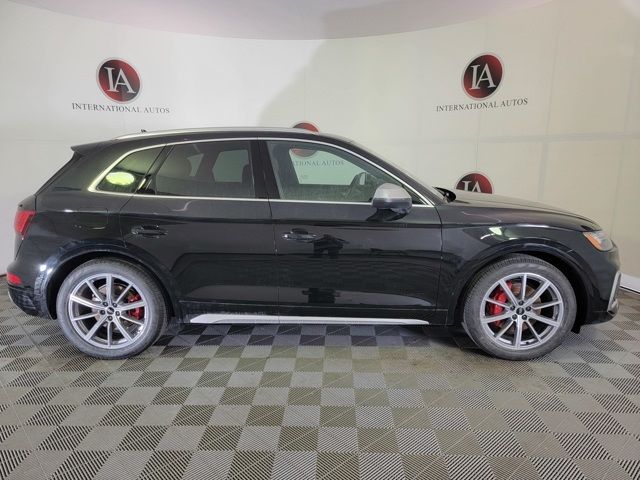 2025 Audi SQ5 Premium Plus