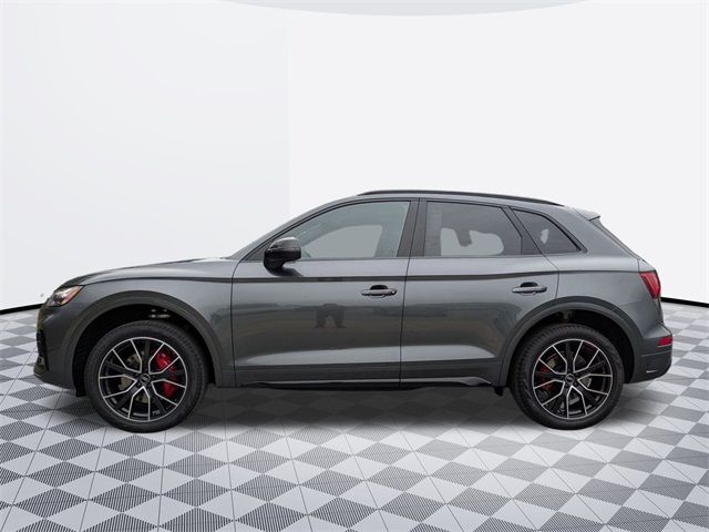 2025 Audi SQ5 Premium Plus