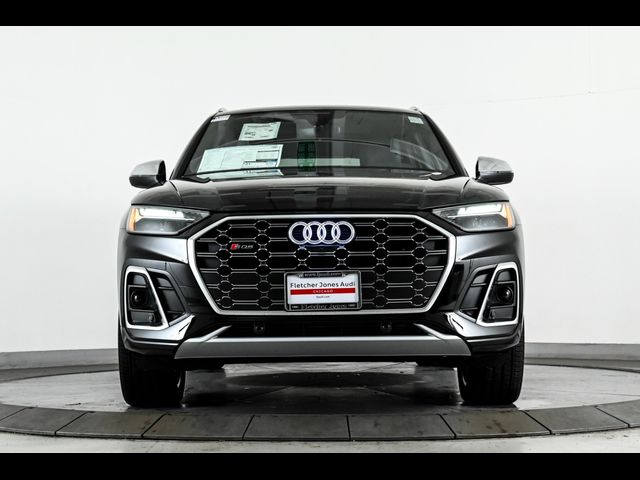 2025 Audi SQ5 Premium Plus