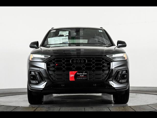 2025 Audi SQ5 Premium Plus