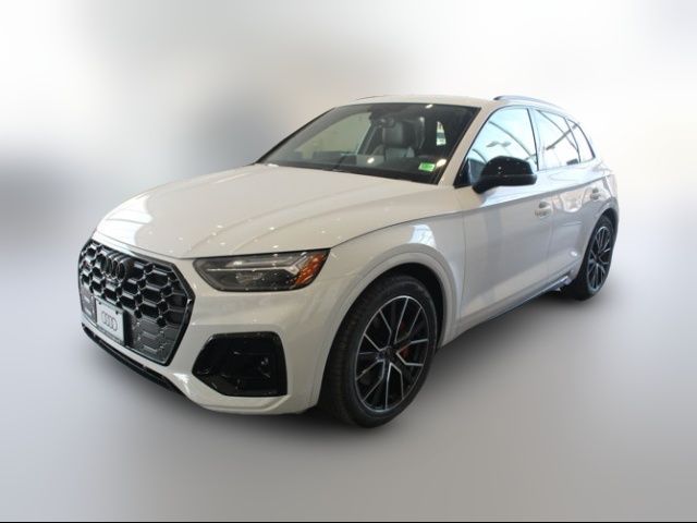 2025 Audi SQ5 Premium Plus