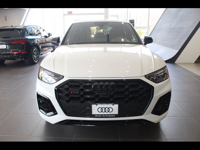2025 Audi SQ5 Premium Plus