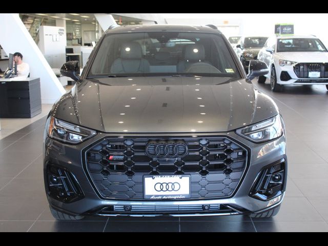 2025 Audi SQ5 Premium Plus