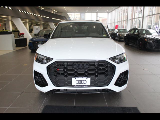 2025 Audi SQ5 Premium Plus