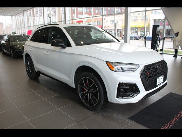 2025 Audi SQ5 Premium Plus