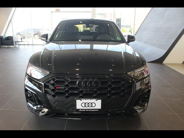 2025 Audi SQ5 Premium Plus
