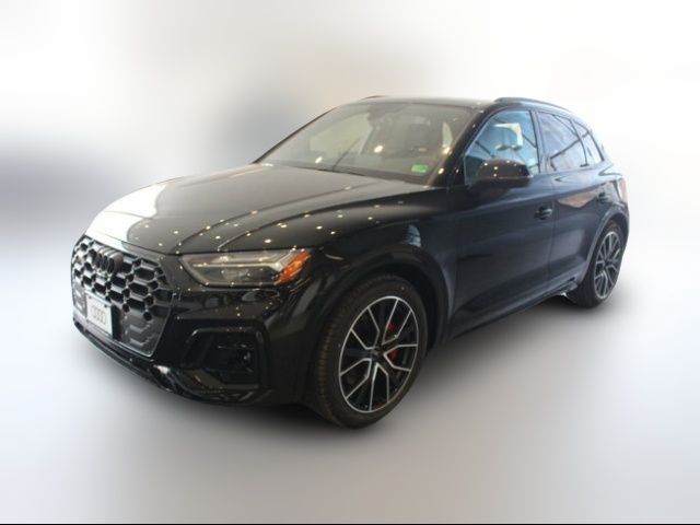 2025 Audi SQ5 Premium Plus