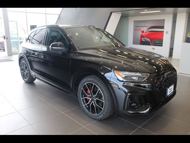 2025 Audi SQ5 Premium Plus