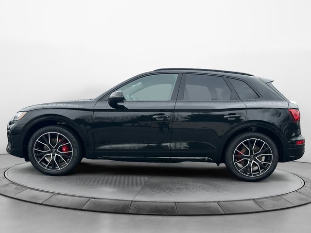 2025 Audi SQ5 Premium Plus