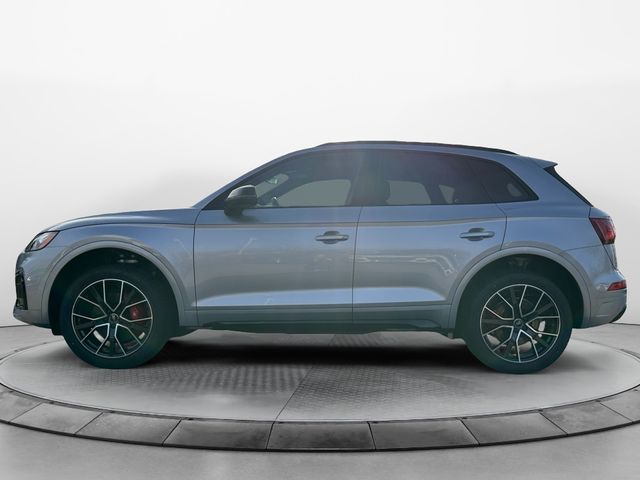 2025 Audi SQ5 Premium Plus