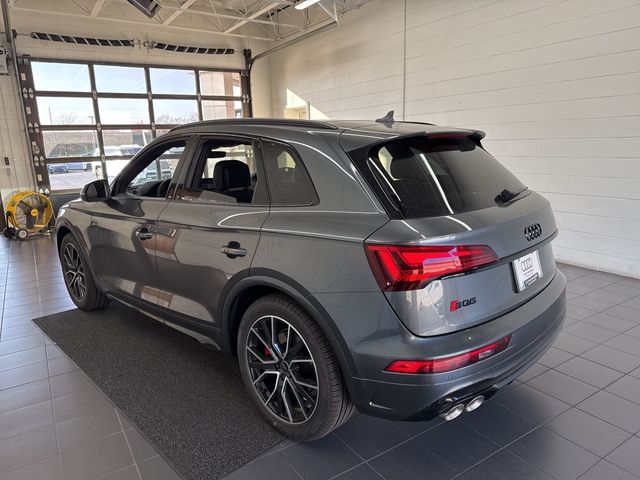 2025 Audi SQ5 Premium Plus