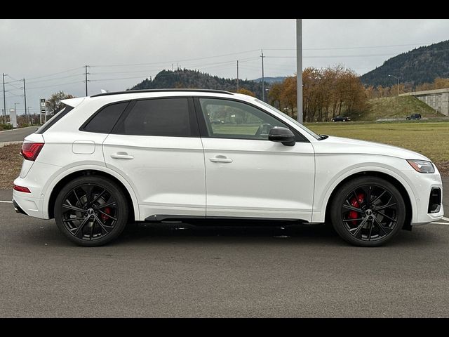 2025 Audi SQ5 Prestige