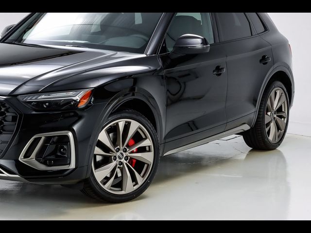 2025 Audi SQ5 Prestige