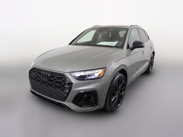 2025 Audi SQ5 Prestige