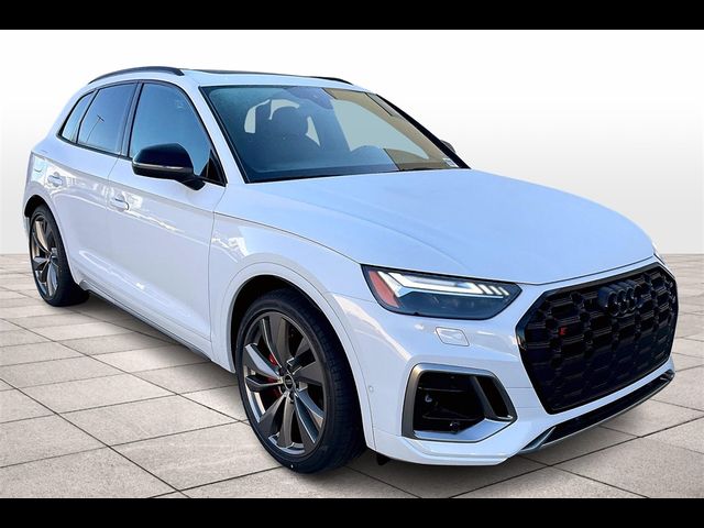 2025 Audi SQ5 Prestige