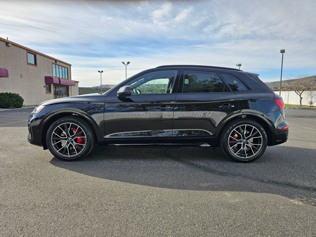 2025 Audi SQ5 Prestige