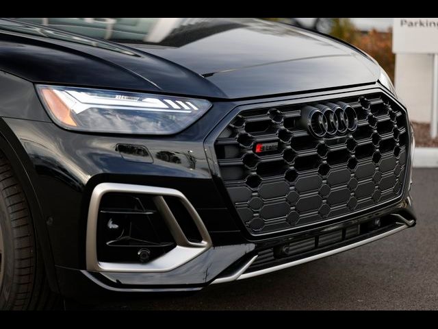 2025 Audi SQ5 Prestige