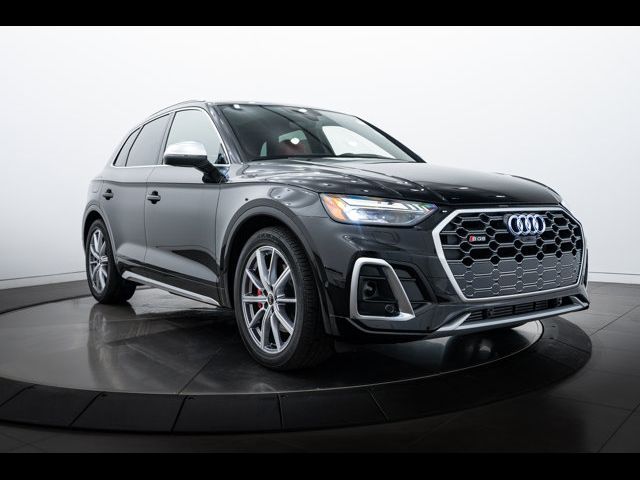 2025 Audi SQ5 Prestige