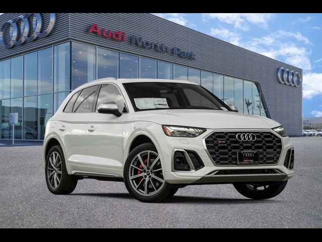 2025 Audi SQ5 Prestige