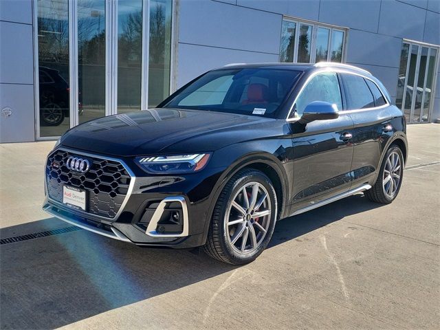 2025 Audi SQ5 Prestige