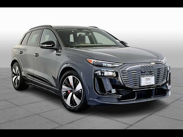 2025 Audi SQ6 e-tron Premium Plus