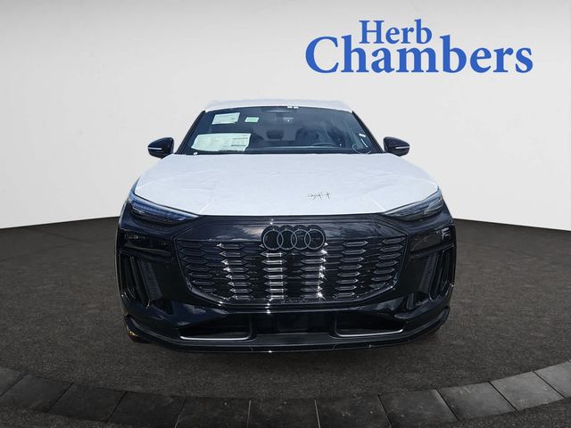 2025 Audi SQ6 e-tron Premium Plus