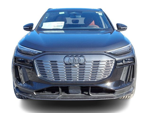 2025 Audi SQ6 e-tron Prestige