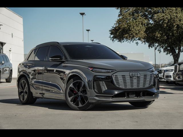 2025 Audi SQ6 e-tron Prestige