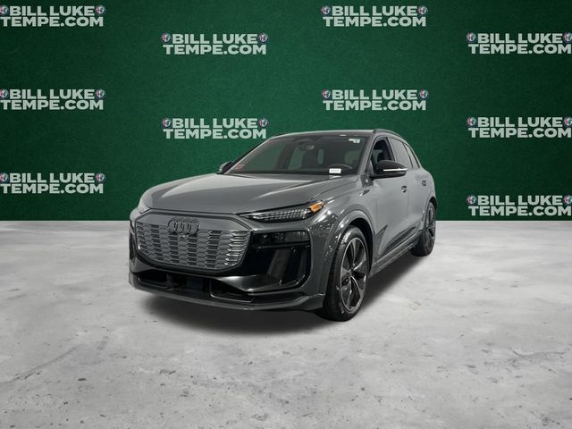 2025 Audi SQ6 e-tron Prestige