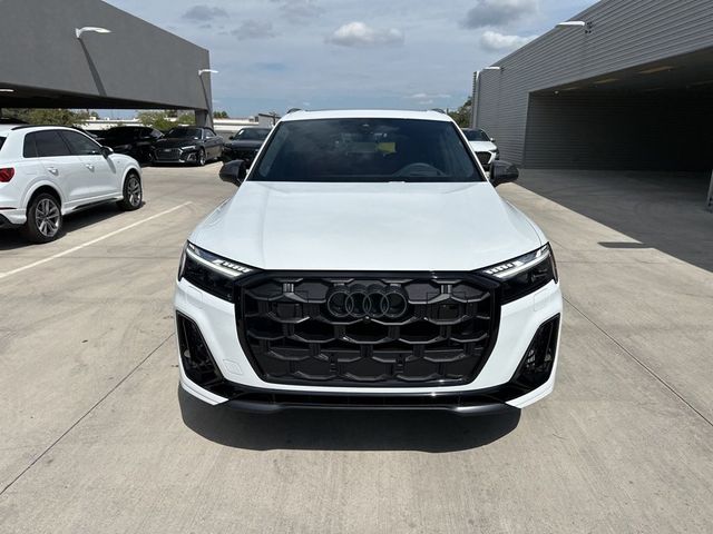 2025 Audi SQ7 Prestige