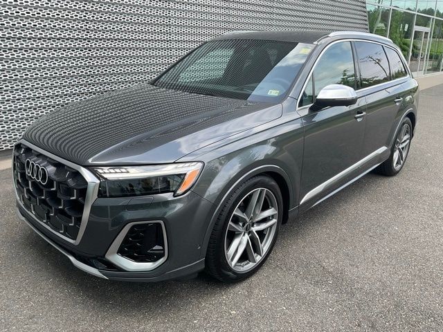 2025 Audi SQ7 Prestige