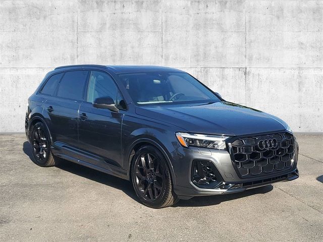 2025 Audi SQ7 Premium Plus