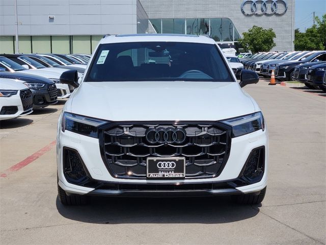 2025 Audi SQ7 Premium Plus