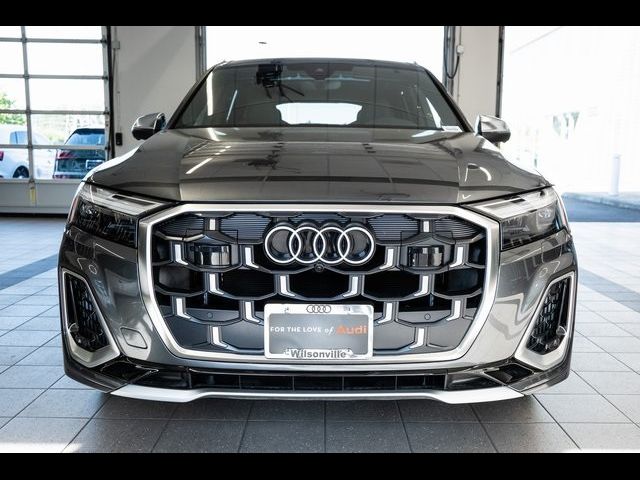 2025 Audi SQ7 Premium Plus