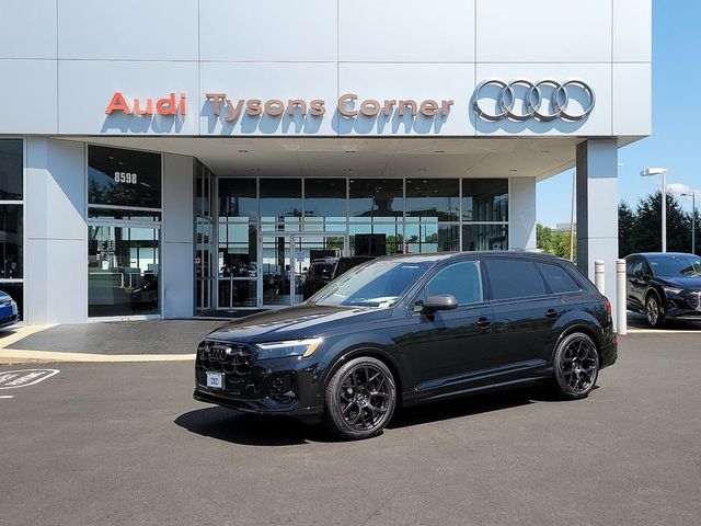 2025 Audi SQ7 Premium Plus