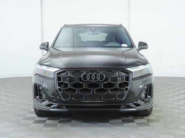 2025 Audi SQ7 Premium Plus