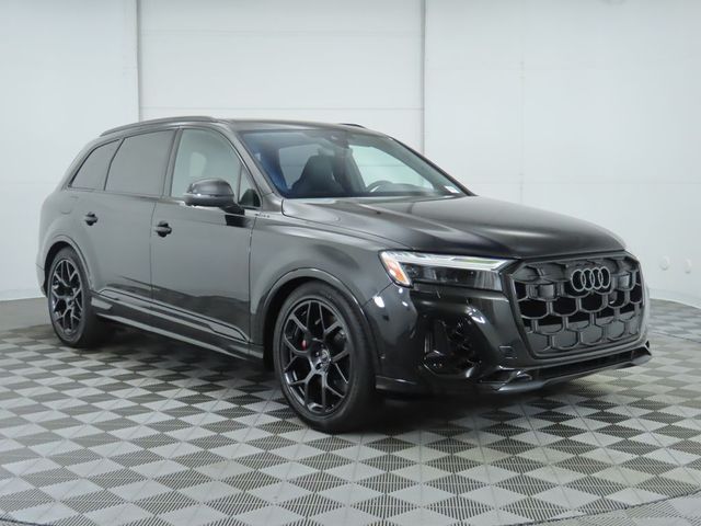 2025 Audi SQ7 Premium Plus