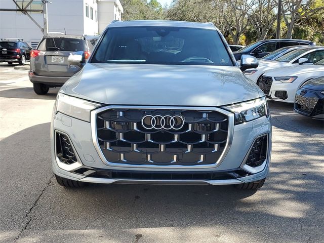 2025 Audi SQ7 Prestige