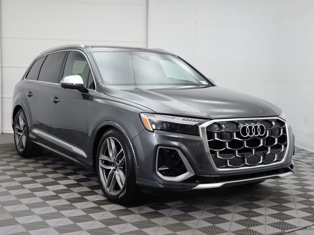 2025 Audi SQ7 Prestige