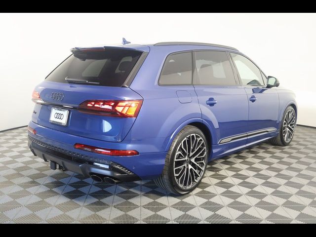 2025 Audi SQ7 Prestige