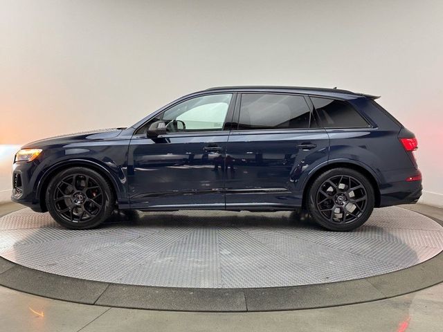 2025 Audi SQ7 Prestige